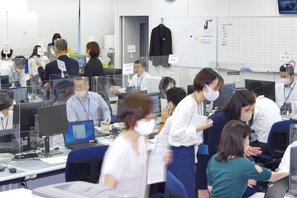 富裕層顧客と野村証券との売買を仲介する山陰合同銀行松江コンサルティングプラザ(2020年9月23日)