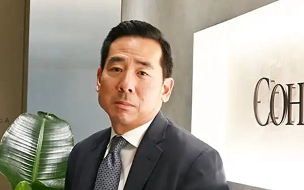 コーヘン＆スティアーズ　ジョン・シェイ社長