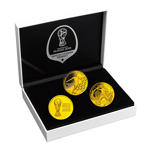 2018年６月に取り扱ったロシアＷ杯記念コインの金貨３種セット（価格は39万9600円）