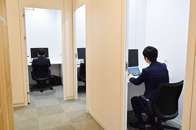 19年12月6日号1面 金融界 サテライトオフィス広がる 三井住友銀行は10拠点 現場直視の紙面づくりを目指す金融情報機関 ニッキン Web Site 日本金融通信社 19年12月6日号1面 金融界 サテライトオフィス広がる 三井住友銀行は10拠点 現場直視の紙面づくりを目指す金融情報機関 ニッキン Web Site 日本金融通信社