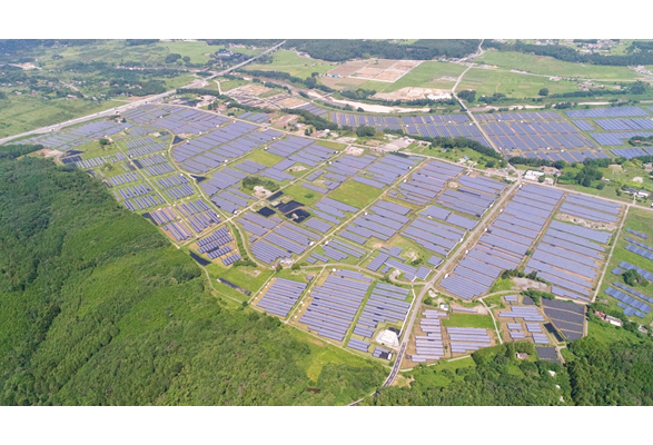 浪江町谷津田地区メガソーラー発電所の全景