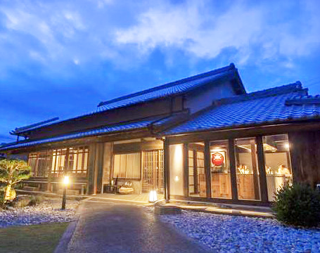 紀陽銀やノオトの支援で開業した古民家ホテル「ニッポニアホテル串本熊野海道」