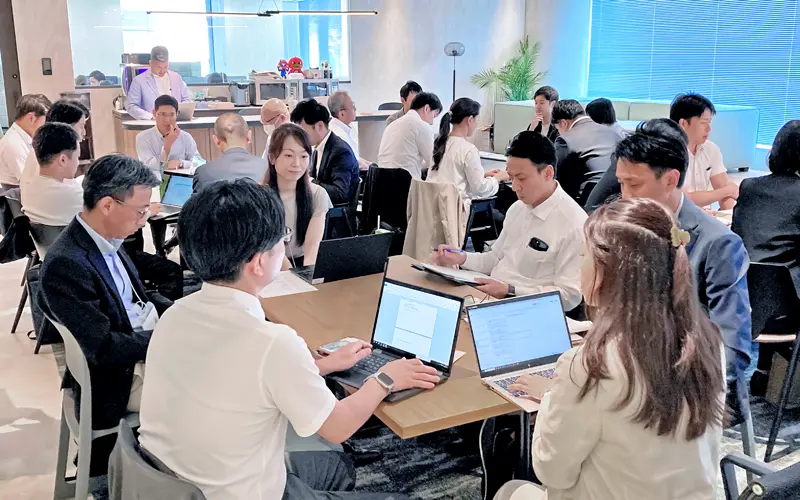 SaaSの登場で、金融機関が取引先企業にデジタル化提案を行いやすくなった(写真はゼロボード社が7月5日に開いた地域金融機関向け意見交換会の様子)