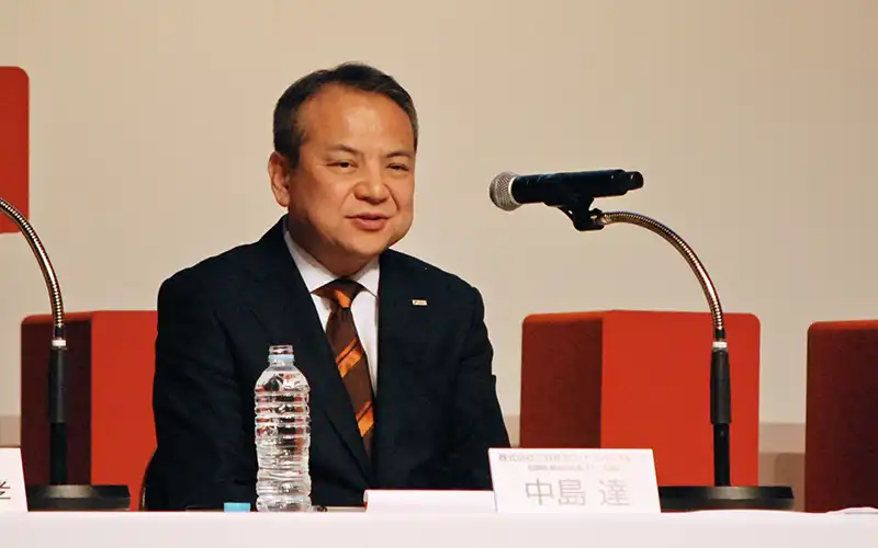 2025年4月25日号5面　三井住友FG、法人版オリーブ始動、3年で預金3兆円