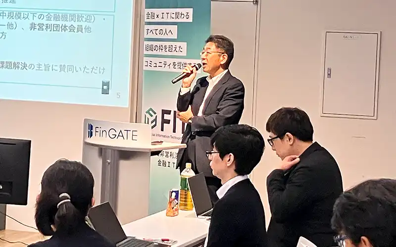 会合で意気込みを語った阿部展久WG長（8月5日、FinGATE KAYABA）