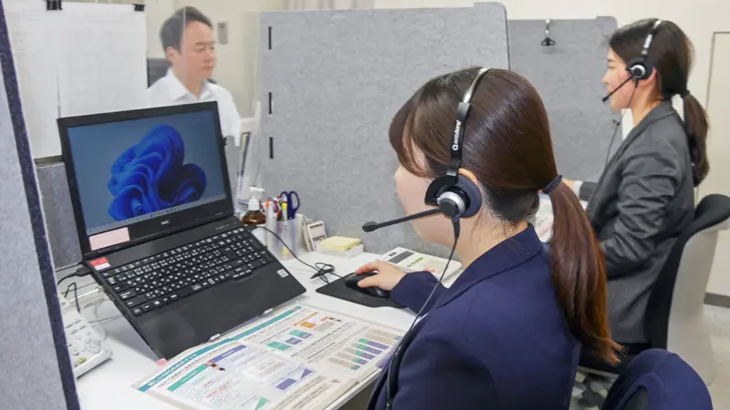 ローンだけでなく預かり資産のニーズ喚起でも架電推進の体制を整えた（３月11日、愛媛銀行本部）